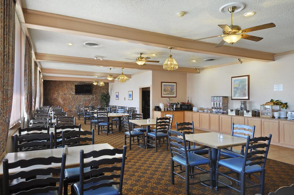 Days Inn & Suites By Wyndham Clovis Ristorante foto